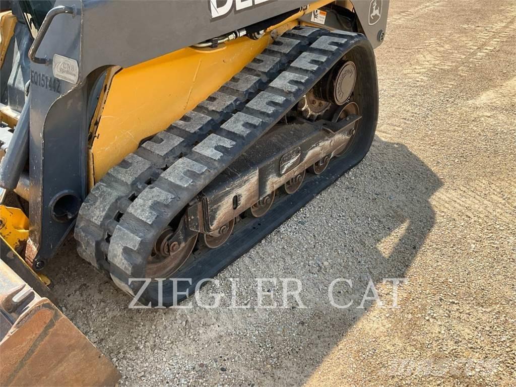John Deere & CO. 323D Larvebåndslæssere