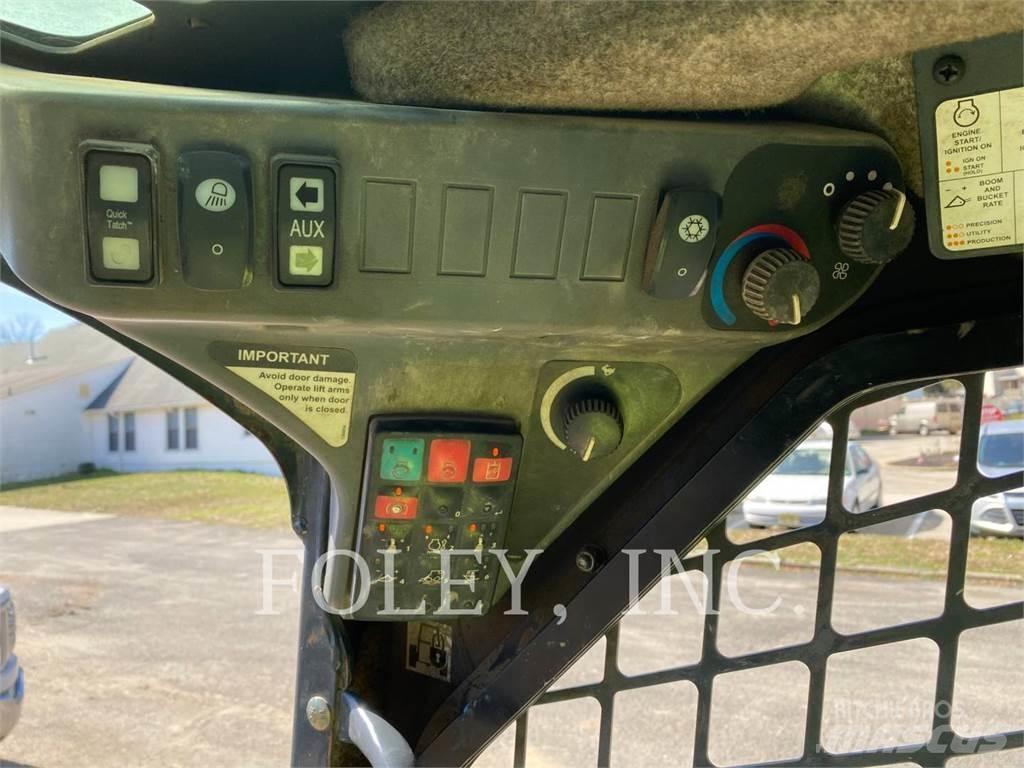 John Deere & CO. 330G Minilæsser - skridstyret