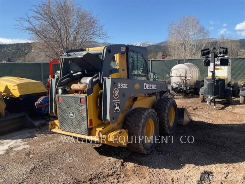 John Deere & CO. 332E Minilæsser - skridstyret