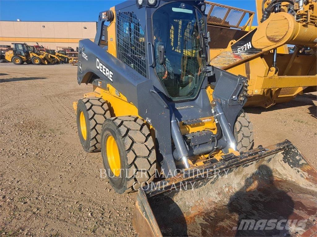 John Deere & CO. 332G Minilæsser - skridstyret