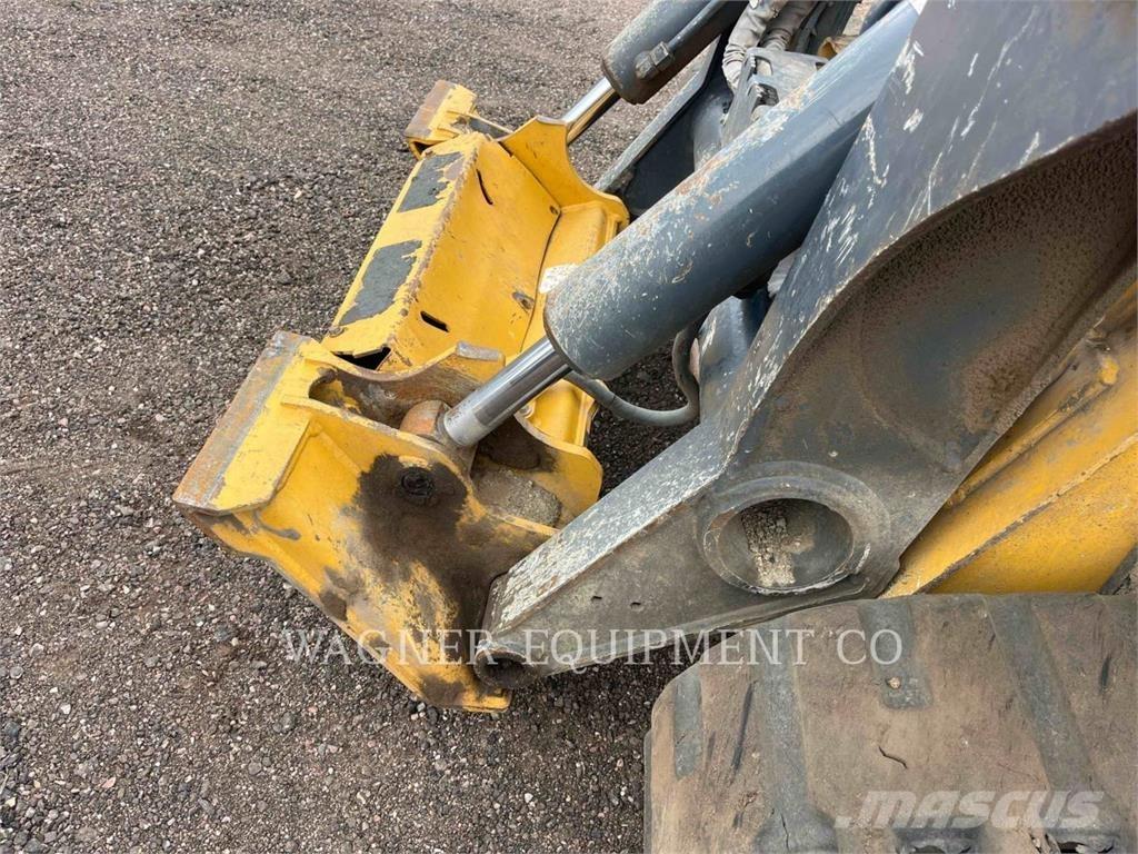 John Deere & CO. 333G Larvebåndslæssere
