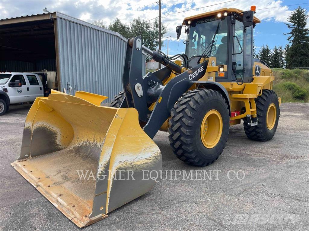 John Deere & CO. 544P Læssemaskiner på hjul