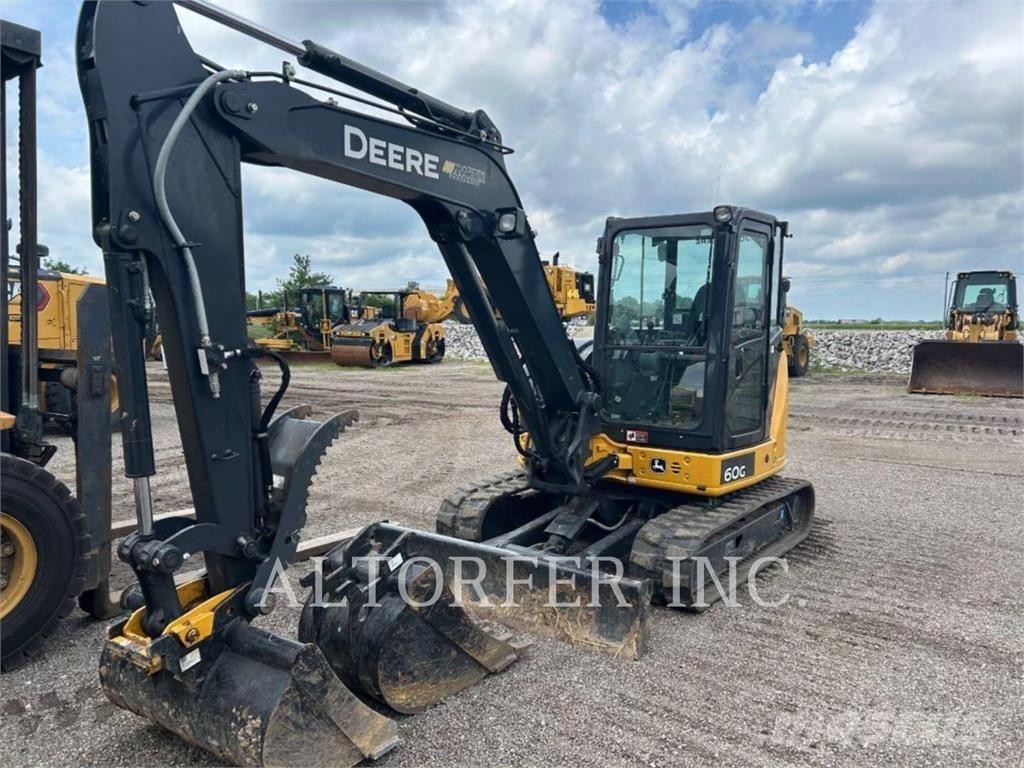 John Deere & CO. 60G Gravemaskiner på larvebånd