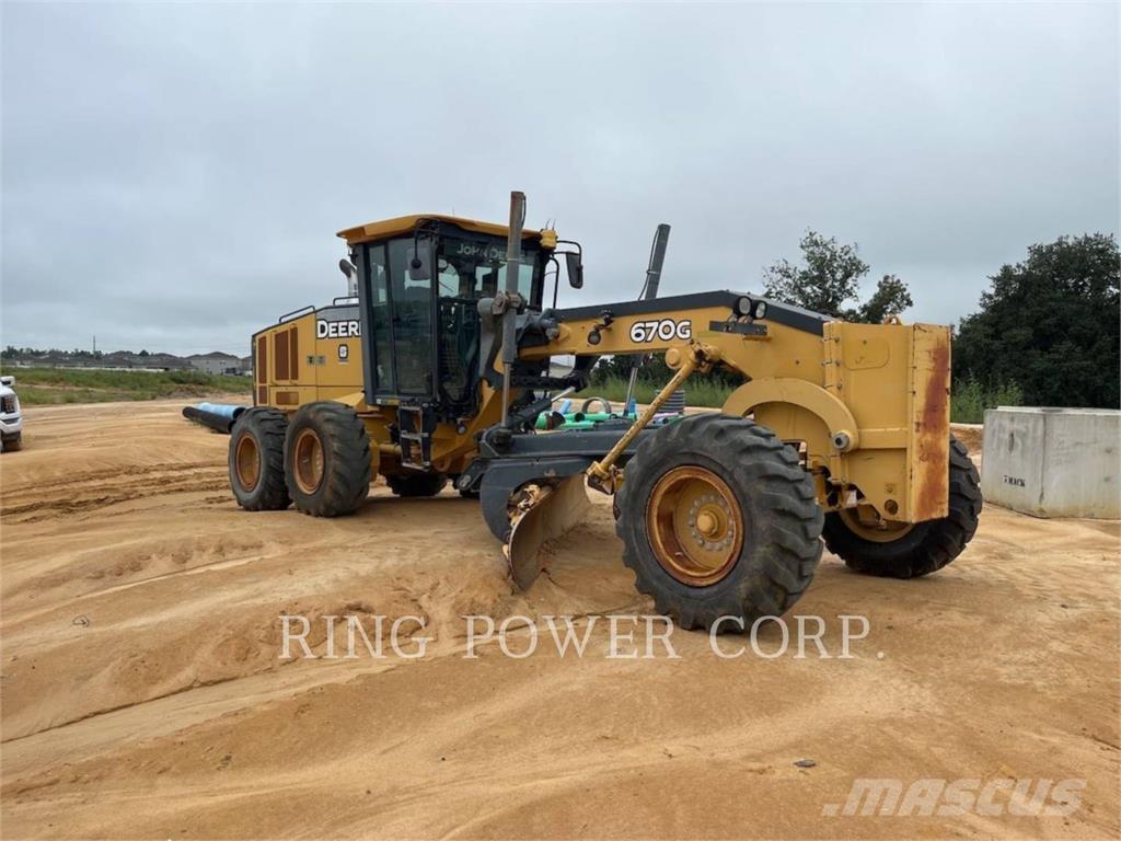 John Deere & CO. 670G Vejhøvle / Gradere