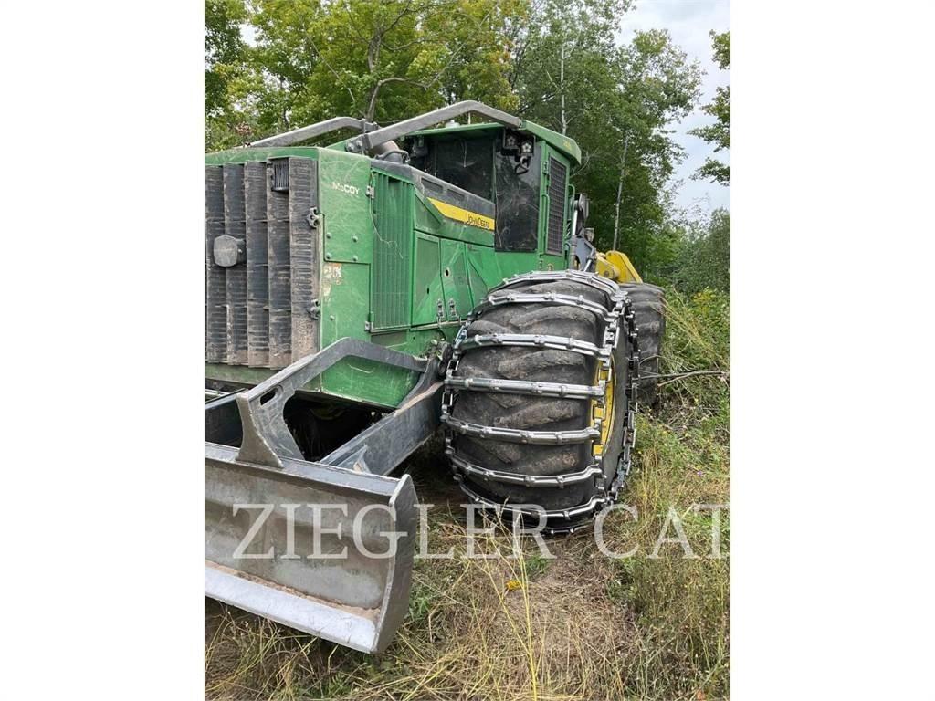 John Deere & CO. 748L Skovbrugstraktorer