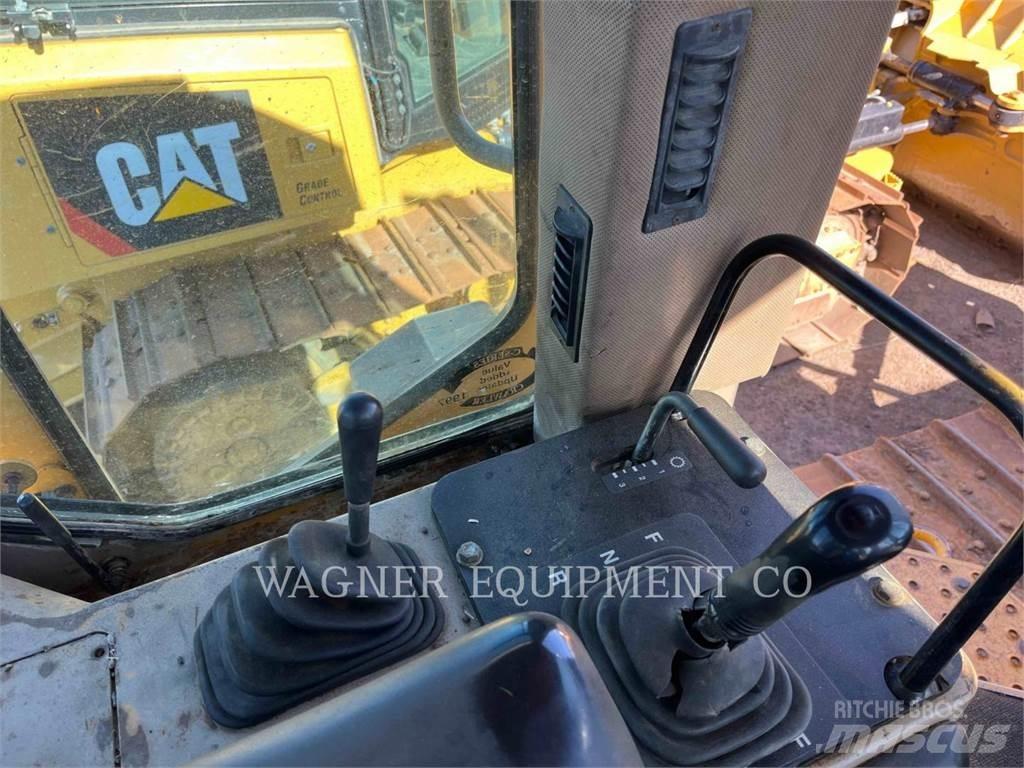 John Deere & CO. 750C LT Bulldozer på larvebånd