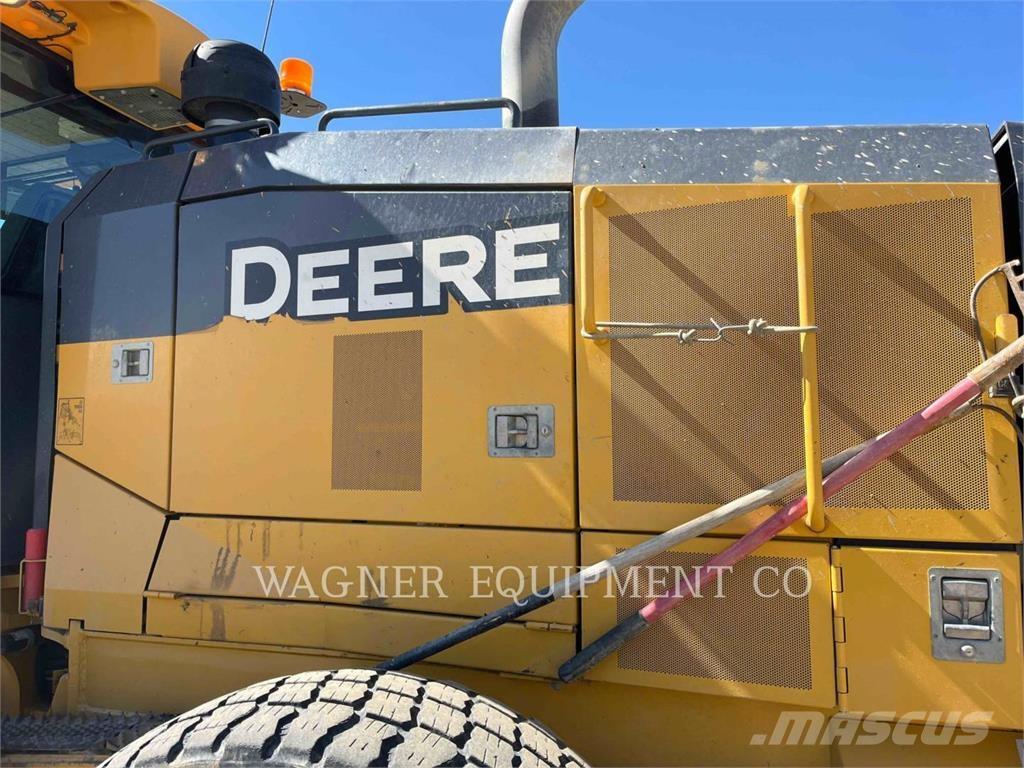 John Deere & CO. 772G AWD Vejhøvle / Gradere