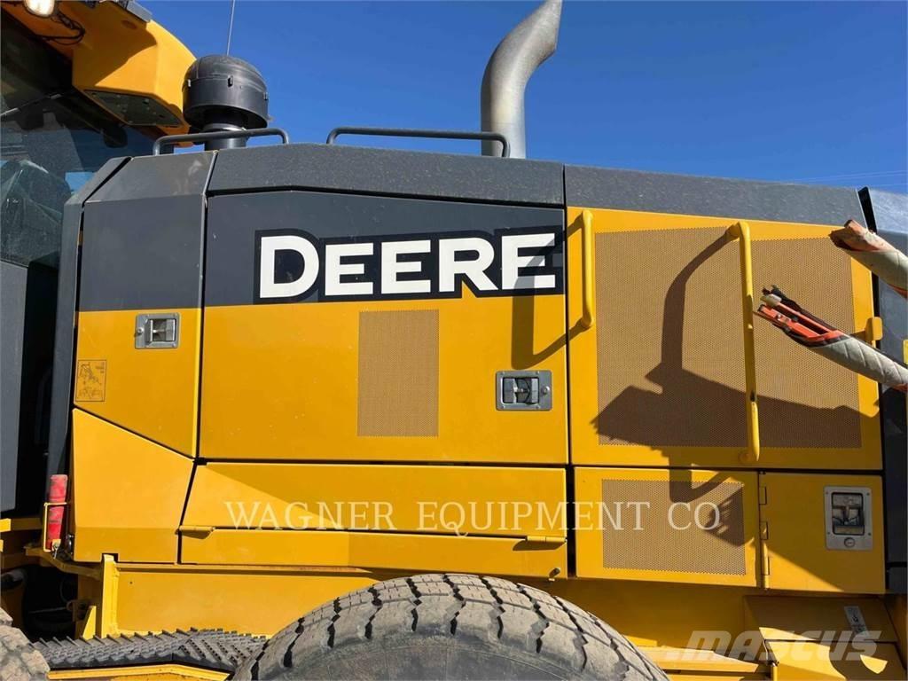 John Deere & CO. 772G AWD Vejhøvle / Gradere