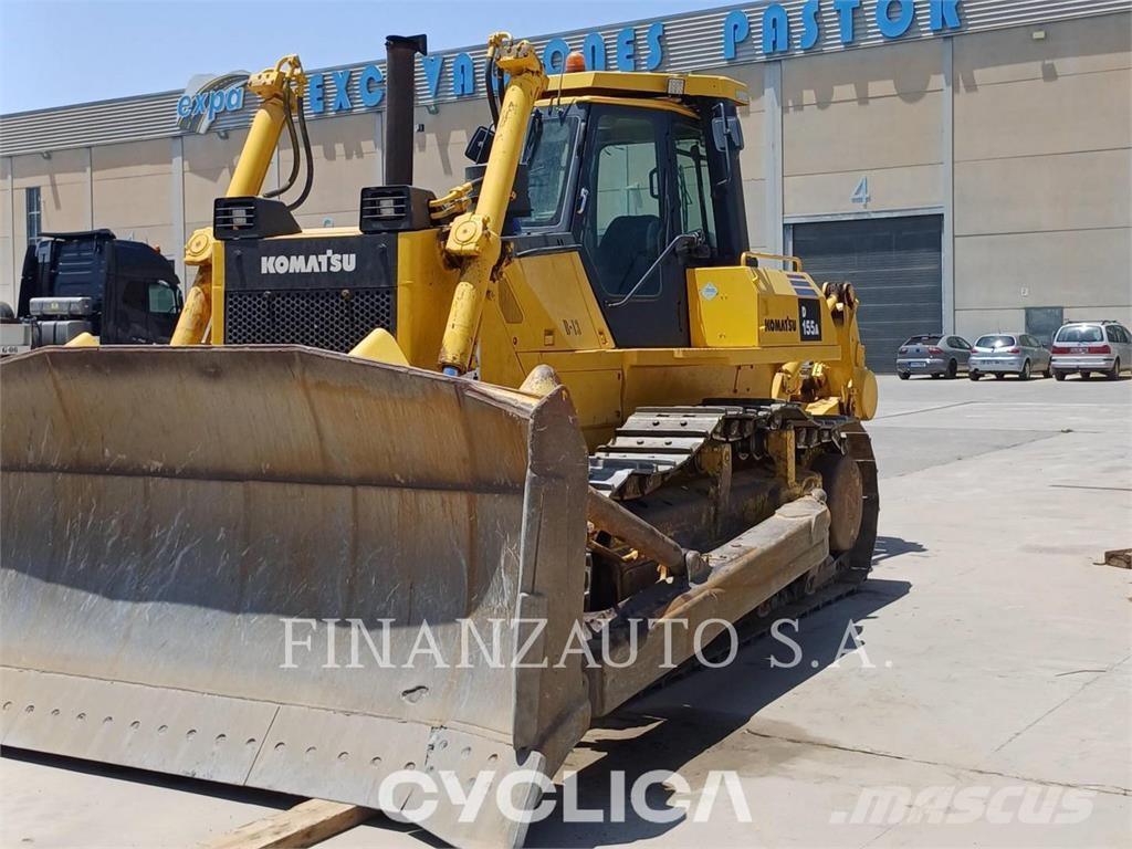 Komatsu D155 Bulldozer på larvebånd