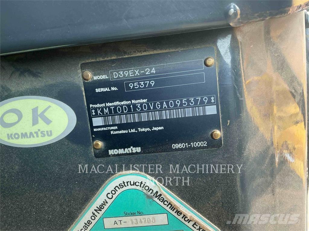 Komatsu D39EX-24 Bulldozer på larvebånd