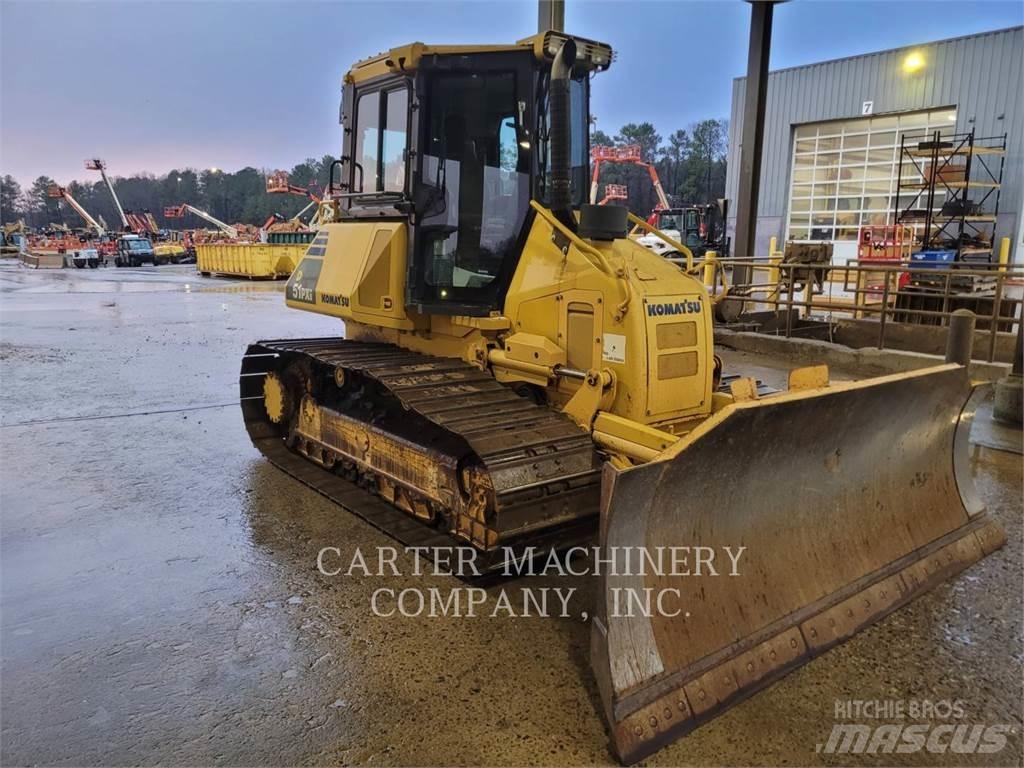 Komatsu D51 PXI Bulldozer på larvebånd
