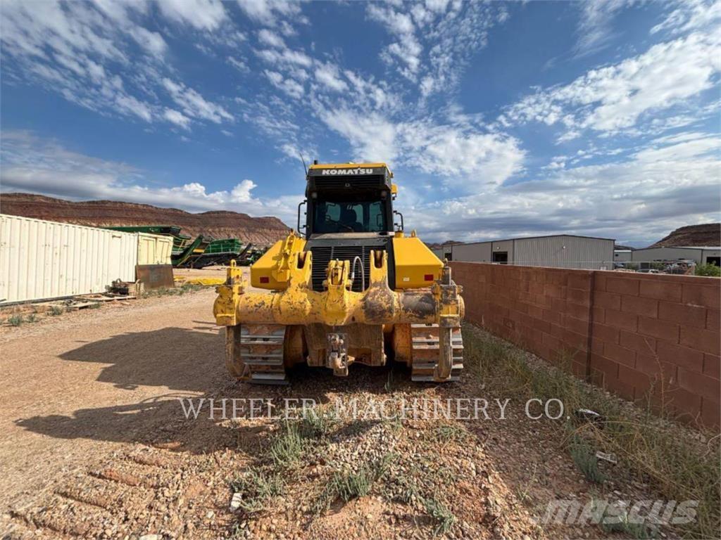 Komatsu D71EXI-24 Bulldozer på larvebånd