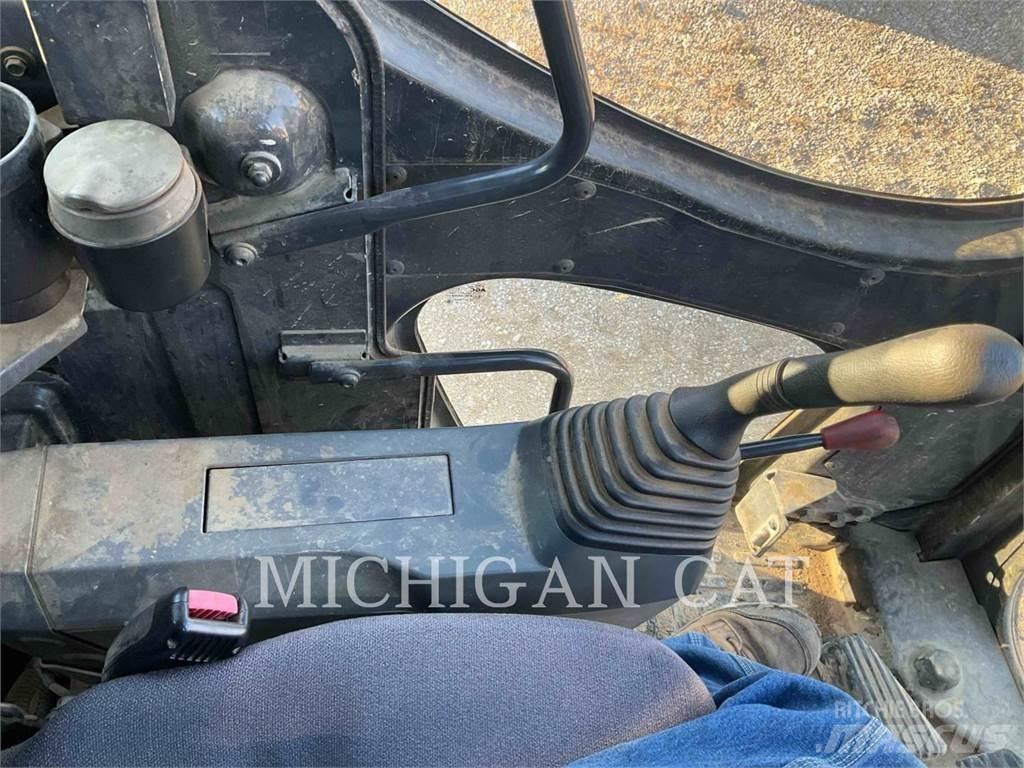 Komatsu PC128US Gravemaskiner på larvebånd