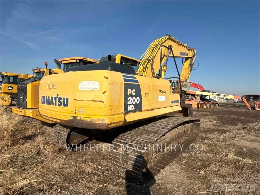 Komatsu PC200-8 Gravemaskiner på larvebånd