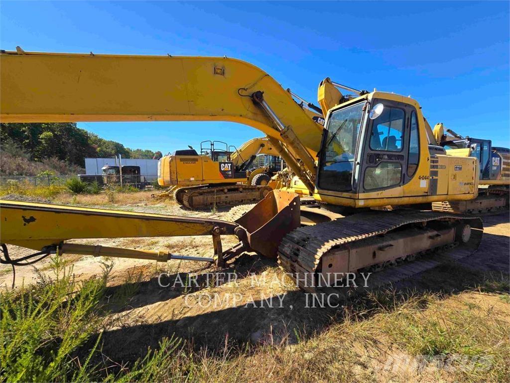 Komatsu PC220LC Gravemaskiner på larvebånd