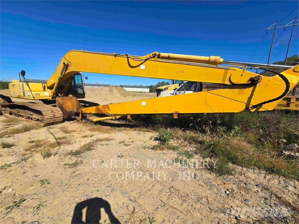 Komatsu PC220LC Gravemaskiner på larvebånd
