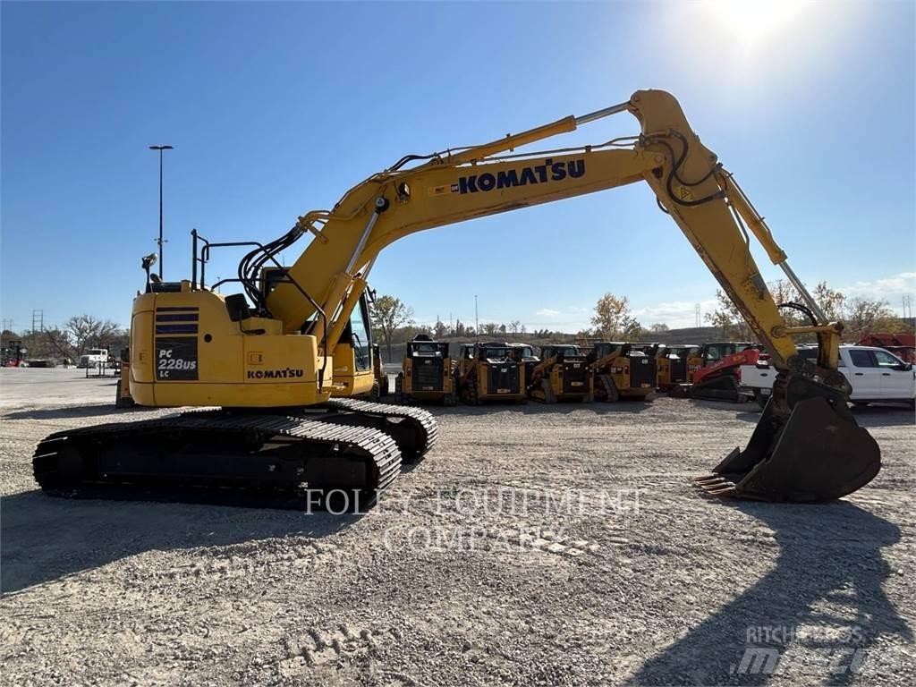 Komatsu PC228USLC Gravemaskiner på larvebånd