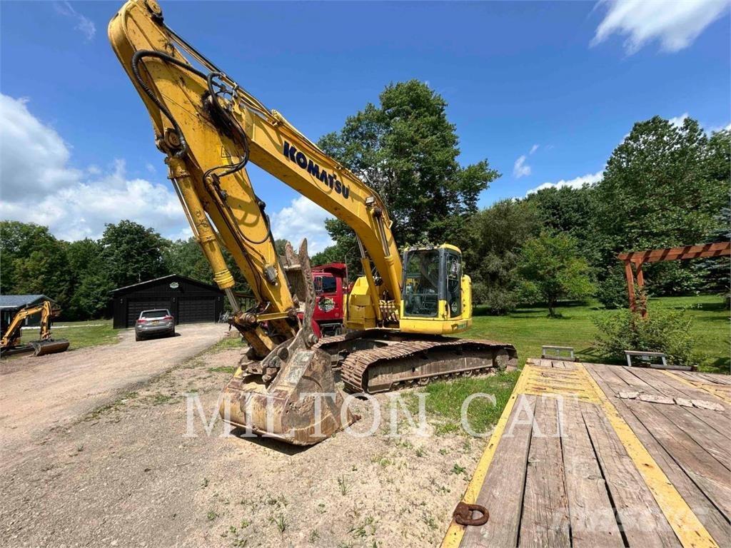 Komatsu PC228USLC-10 Gravemaskiner på larvebånd