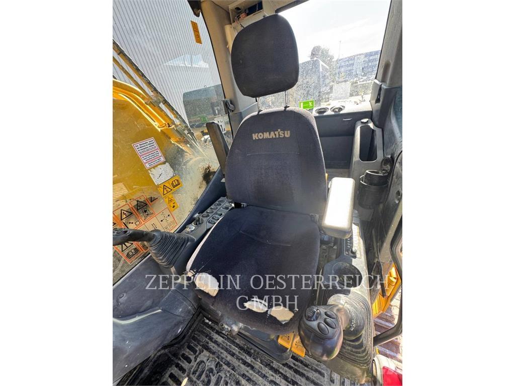 Komatsu PC450LC-8 Gravemaskiner på larvebånd