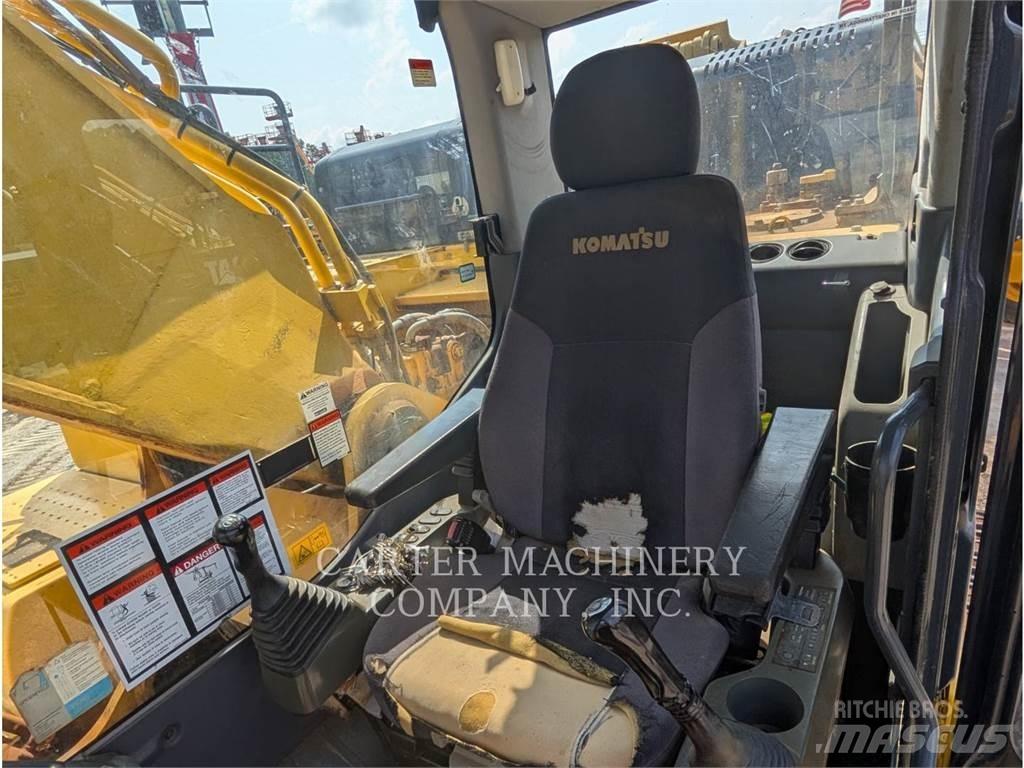 Komatsu PC490 Gravemaskiner på larvebånd