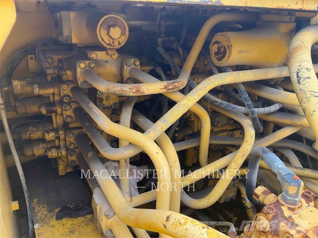 Komatsu PC750 Gravemaskiner på larvebånd