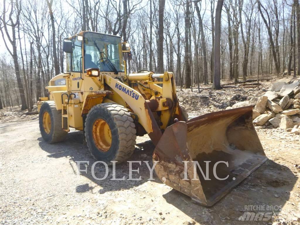 Komatsu WA250-5 Læssemaskiner på hjul
