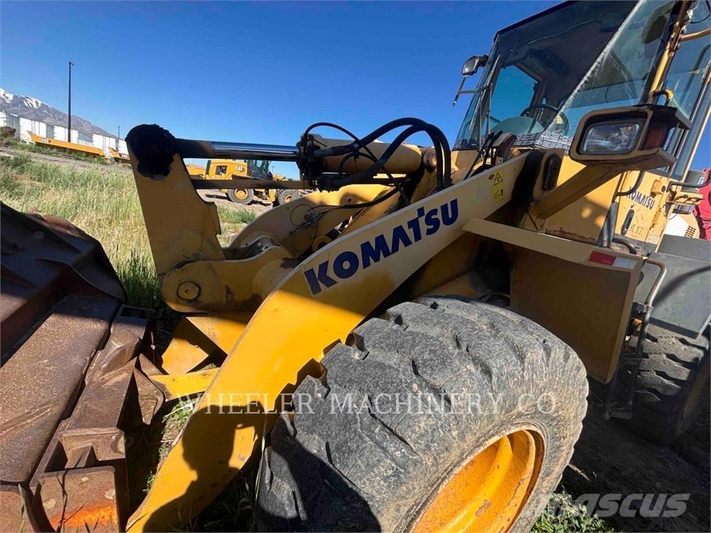 Komatsu WA250-5L Læssemaskiner på hjul