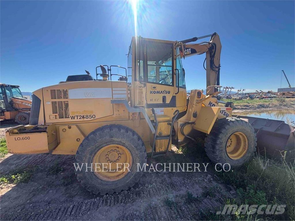 Komatsu WA250-5L Læssemaskiner på hjul