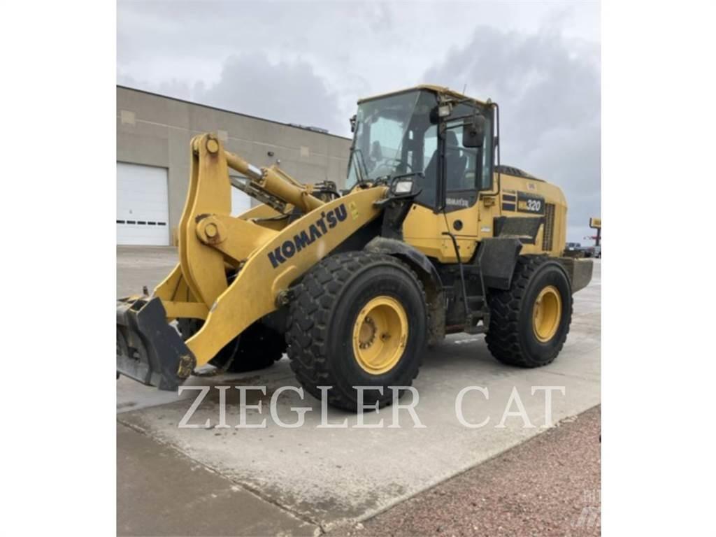 Komatsu WA320 Læssemaskiner på hjul
