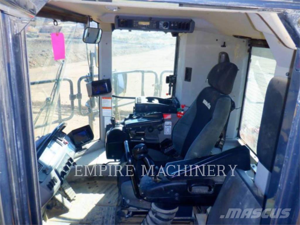 Komatsu WA900-8 Læssemaskiner på hjul