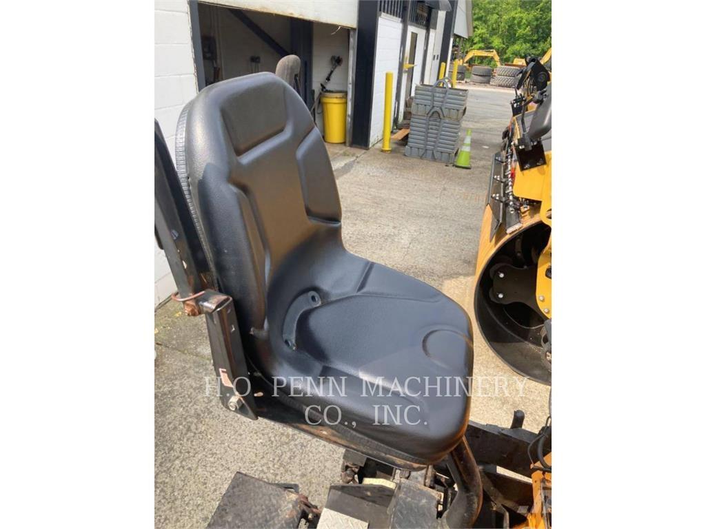 LeeBoy 8515 Asfaltudlæggere