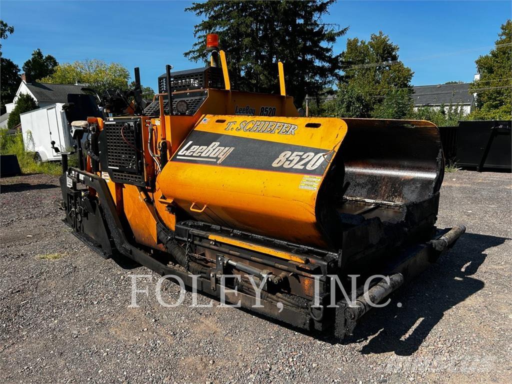 LeeBoy 8520 Asfaltudlæggere