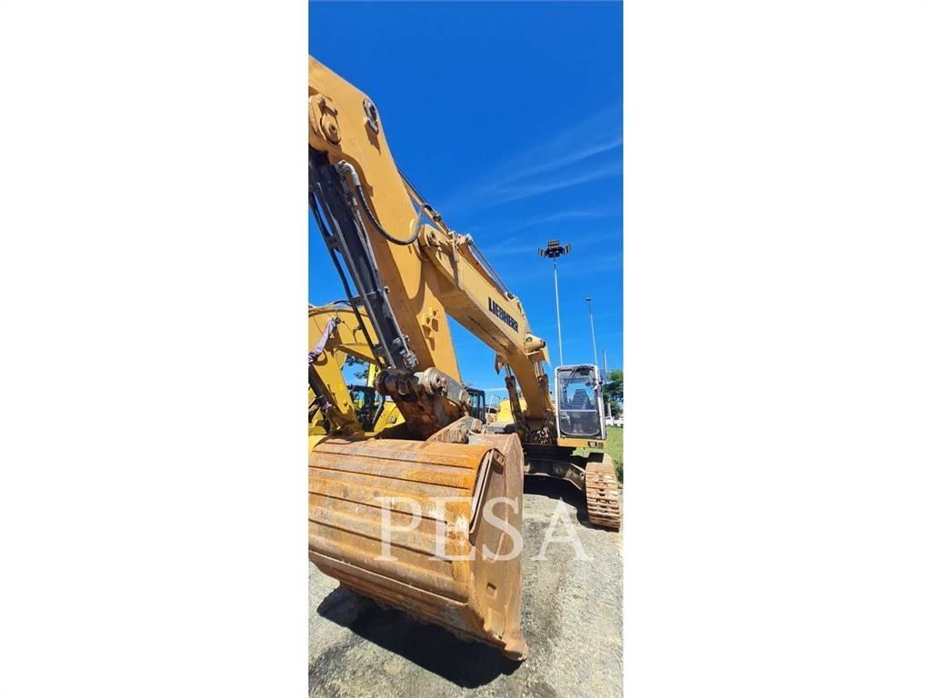 Liebherr 944 Gravemaskiner på larvebånd