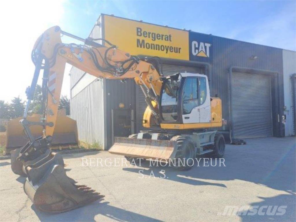 Liebherr A913 Gravemaskiner på hjul