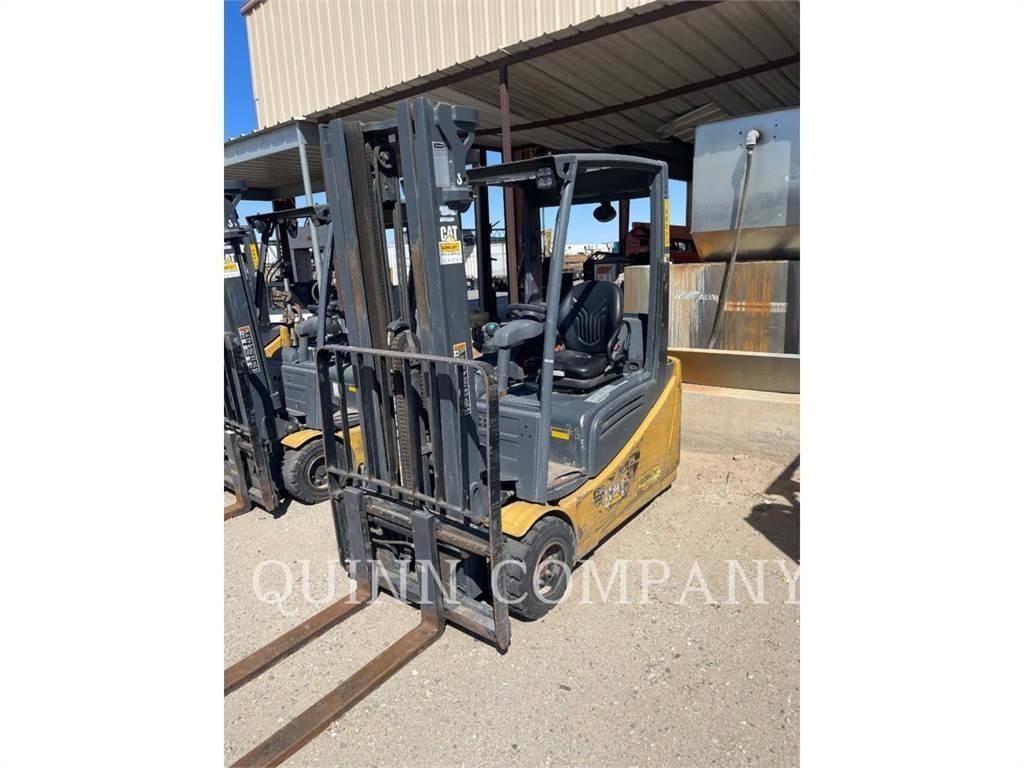 MCFA 2ET3500 Gaffeltrucks - andre