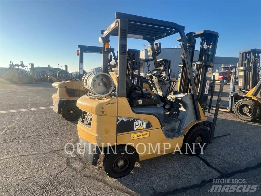 MCFA P3500 Gaffeltrucks - andre