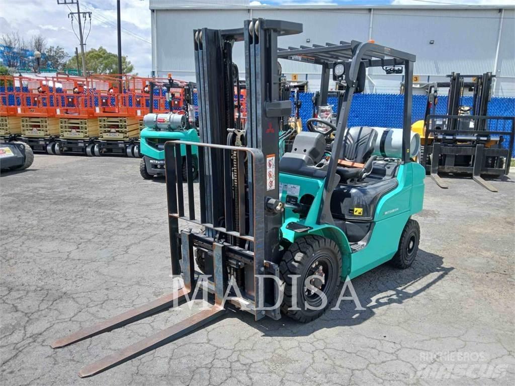 Mitsubishi FG25N5-LE Gaffeltrucks - andre