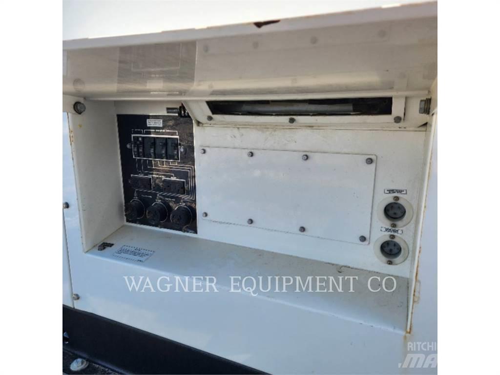 MultiQuip DCA-150SSJU4F Andre generatorer
