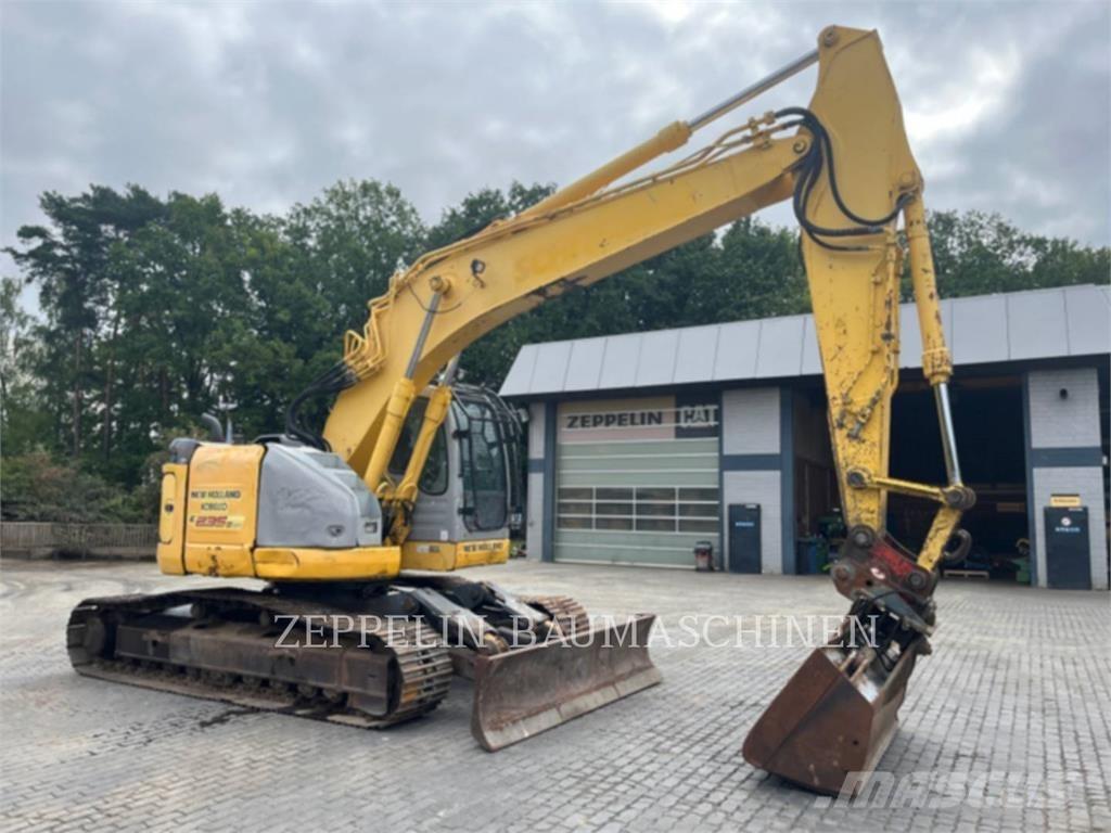 New Holland E235 Gravemaskiner på larvebånd