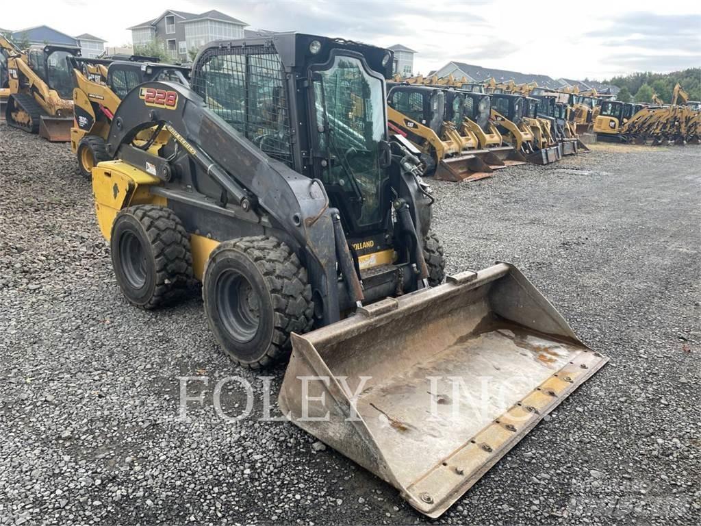 New Holland L228 Minilæsser - skridstyret