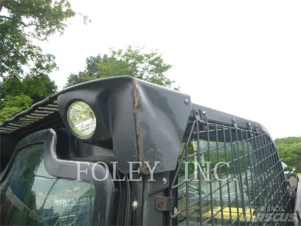 New Holland L228 Minilæsser - skridstyret