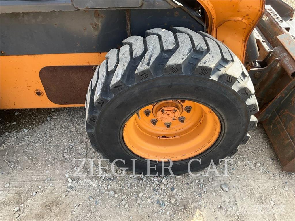 New Holland SV250 Minilæsser - skridstyret