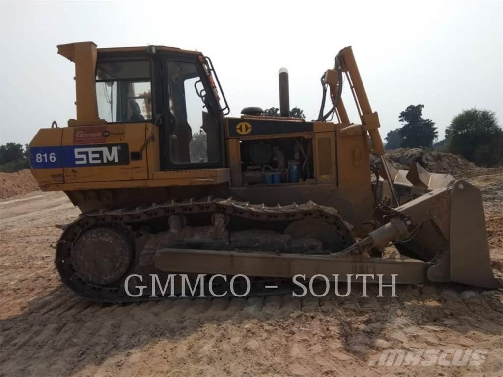 SEM CO. LTD 816 Bulldozer på larvebånd