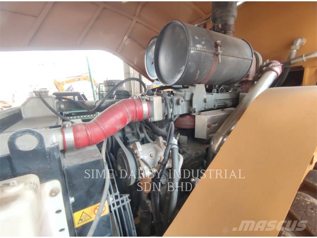 SEM MACHINERY SEM 522 Jordvibrationstromler