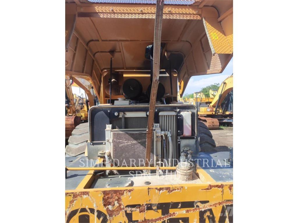 SEM MACHINERY SEM 522 Jordvibrationstromler