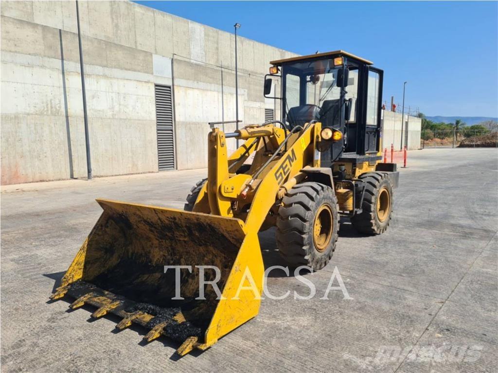 SEM MACHINERY SEM618D Læssemaskiner på hjul