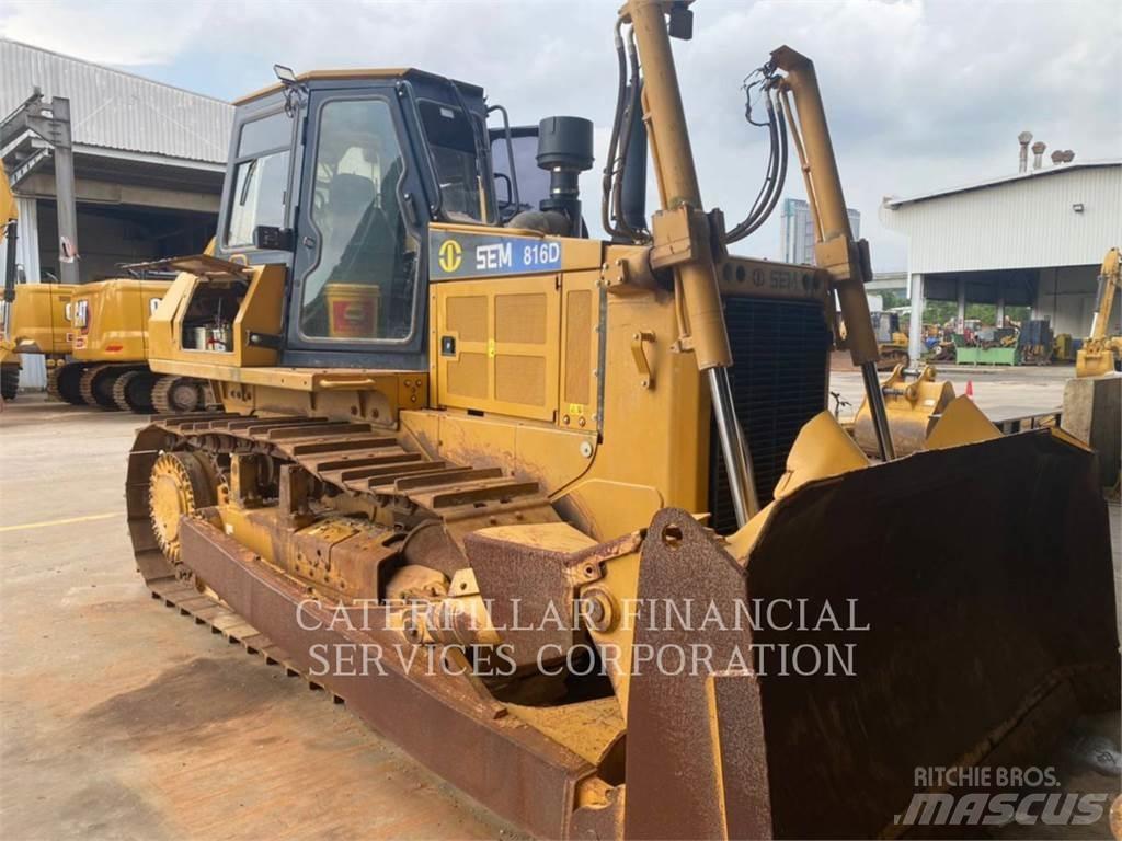 SEM MACHINERY SEM816D Bulldozer på larvebånd