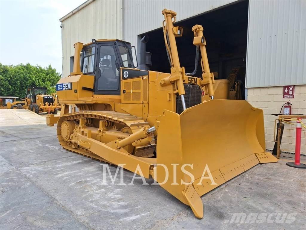 SEM MACHINERY SEM822 Bulldozer på larvebånd