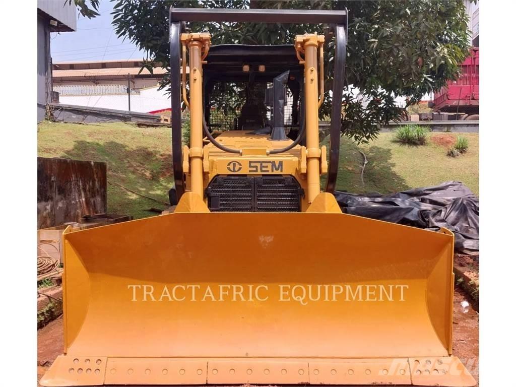 SEM MACHINERY SEM822D Bulldozer på larvebånd