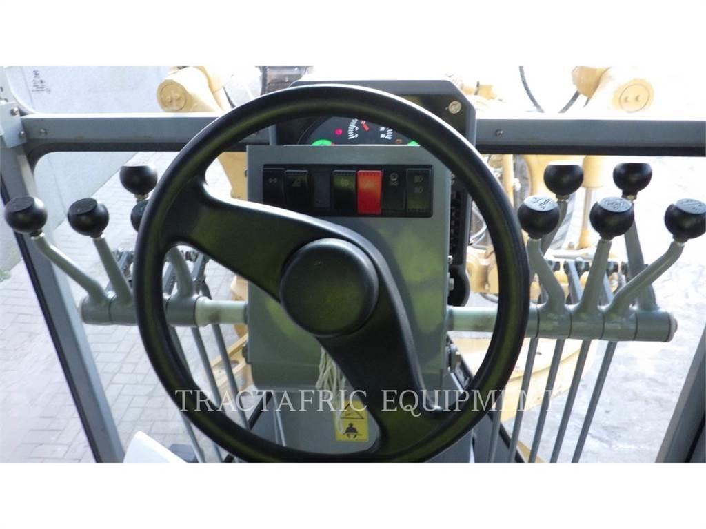 SEM MACHINERY SEM919 Vejhøvle / Gradere